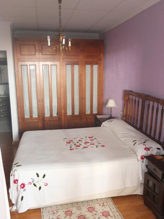 Hostal Los Aromas Villena Værelse billede